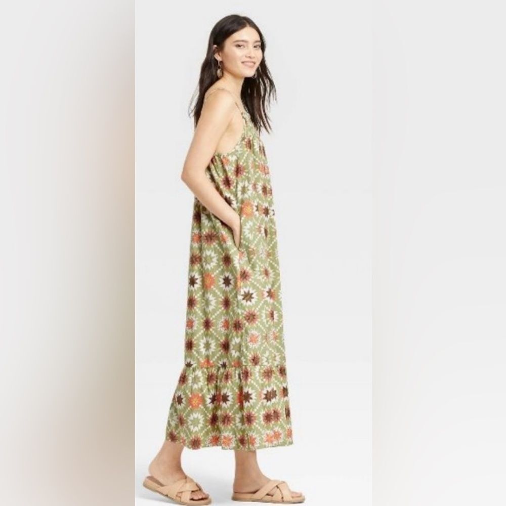 Universal Thread Green Smocked Patchwork Boho Dre… - image 2